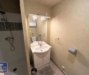 Location Appartement 1 pièce 15m² CHOLET 49300 - Photo 3