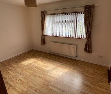 6 Princess Avenue, Cookstown, BT80 8EU - Photo 2