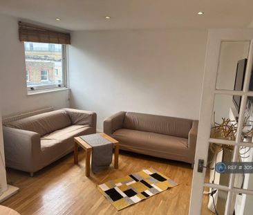 3 bedroom maisonette to rent - Photo 3