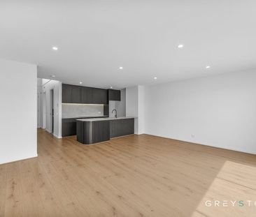 9 Stitch Walk, Fraser Rise, Vic 3336 - Photo 2