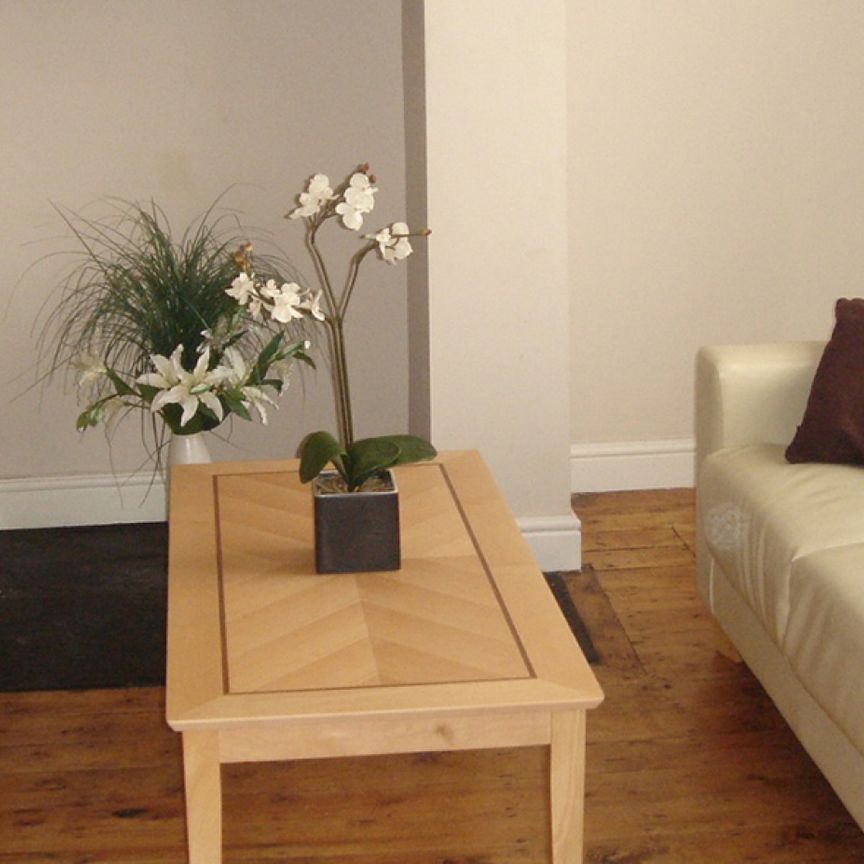 2 Bedroom Terraced House - Photo 1