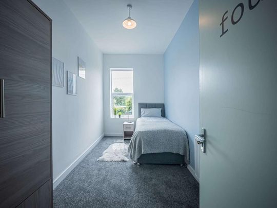 6 bedroom house of multiple occupation to rent - Photo 1