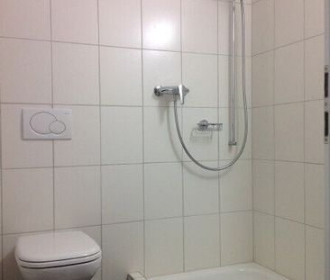 All accessible on foot - Photo 6