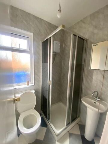 11 Winchester Park, Londonderry, BT47 6TT - Photo 4