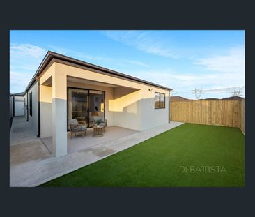 Brand-New Brilliance in a Serene Setting - Photo 4