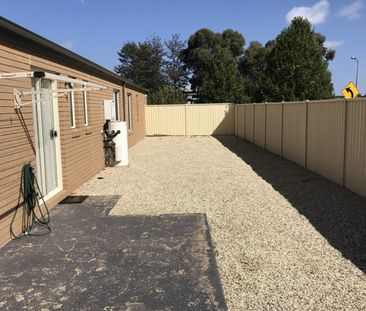 12 Westminster Avenue, Shepparton VIC 3630 - Photo 1