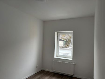 3-Zi-Wohnung, ruhige begrünte Seitenstrasse, Wichlinghausen - Photo 5