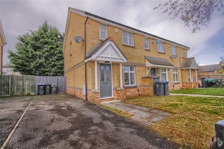 2 bed end of terrace house to rent in Askham Close, Middlesbrough, TS4 - Photo 3