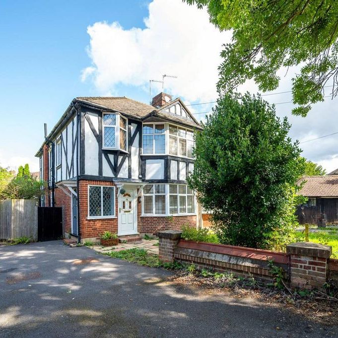 2 bedroom maisonette to rent - Photo 1