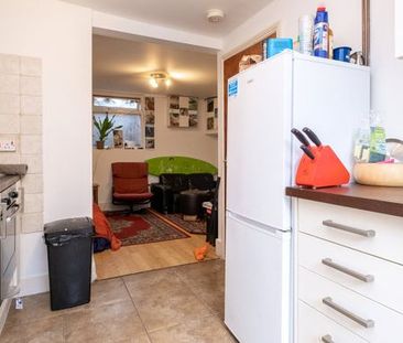 4 bedroom house to rent - Photo 3