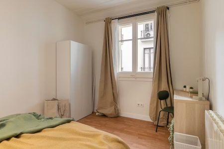 Passatge de Marimon, Barcelona, Catalonia 08021 - Photo 5