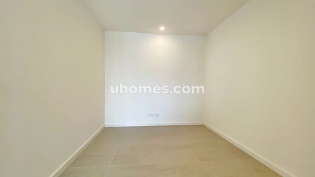 1Bedrooms, 1Bathrooms - Photo 2