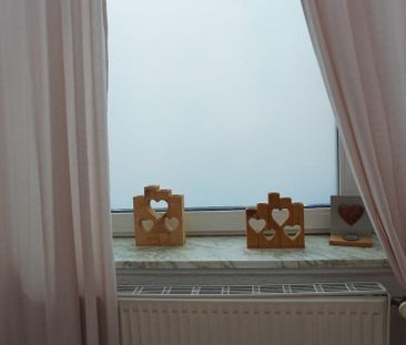 Moderne Erdgeschosswohnung im gepflegten ruhigen Miethaus. Hier woh... - Photo 4