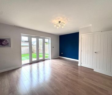 3 bedroom semi-detached house to rent - Photo 6