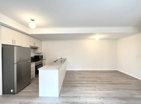 For Lease - 40 Halliford Place Unit# 501, Brampton, Ontario - Photo 2