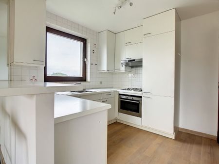 Appartement met 2 slaapkamers in het centrum van Aarlen - Foto 5