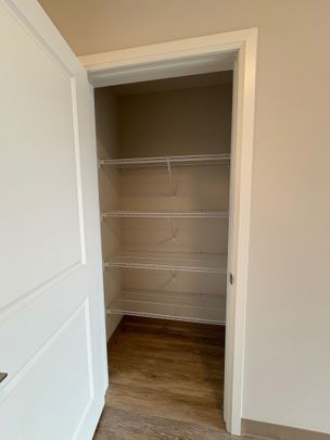 For Lease - 99 POND MILLS Road Unit# 703, London South, Ontario - Photo 1