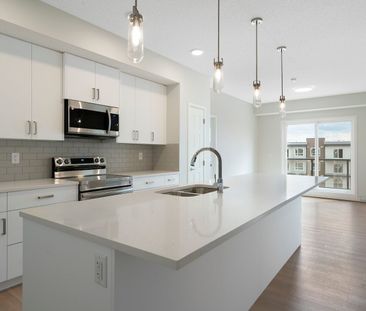 3209 - 33 Carringham Gate Northwest, Calgary - Photo 6