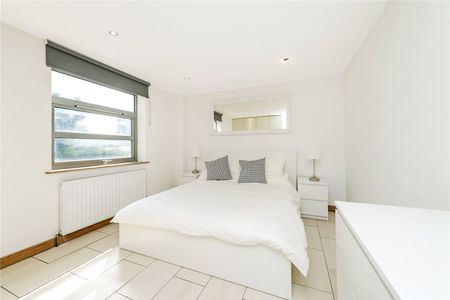 North Road, Brentford, TW8 0GJ - Photo 5