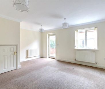 3 bedroom terraced house to rent - Photo 1