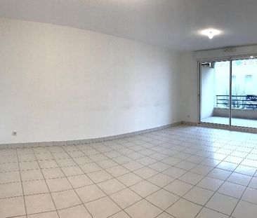 Location Appartement 3 pièces 70m² VALENCE 26000 - Photo 2