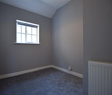 2 Bedroom Terraced To Let - Photo 1