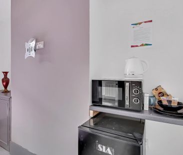 2 bedroom terraced house to rent - Photo 3