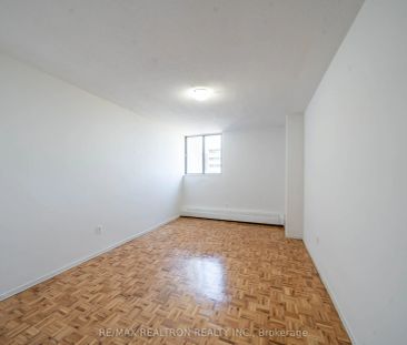 5 Glamorgan Avenue #904 - Photo 4