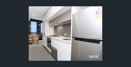 Perfect home in the heart of the city - Photo 3