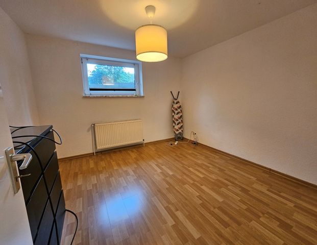 Moderne 2 Zimmerwohnung im Souterrain in ruhiger Seitenstraße im Herzen von Schwanewede - Photo 1