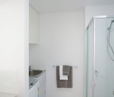 Easy-Care Living with Comfort & Convenience - Photo 6