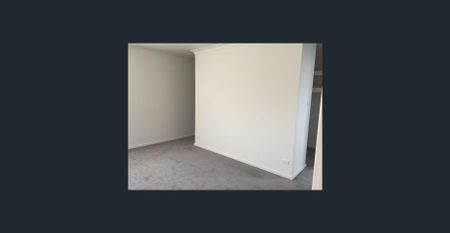 Stunning Town House - Photo 4