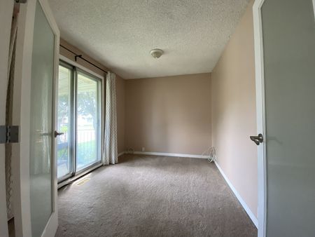 424 Huntington Way Northeast, Calgary - Photo 4