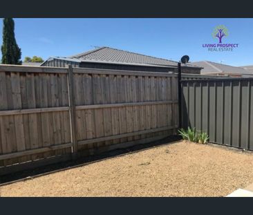 76A Oreilly Road, Tarneit, Vic 3029 - Photo 2