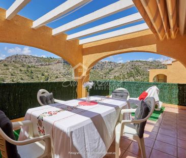 Apartamento de alquiler en Calle Zurbarán, Cumbre del Sol - Photo 3