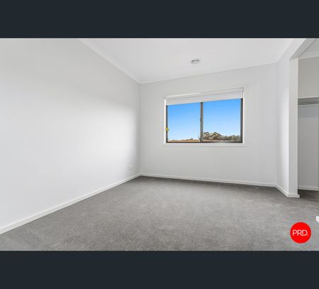 12 Betoota Ave, Huntly, Vic 3551 - Photo 2