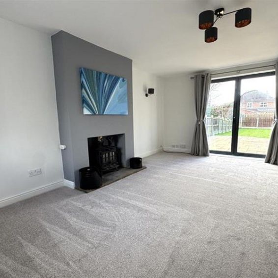 3 Bedroom Semi Detached Available Arranging tenancy - Photo 1