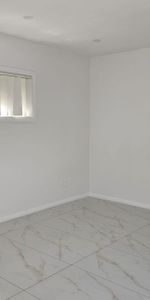 Modern Brand New Studio - Photo 4