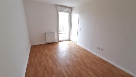 location Appartement T2 DE 39.1m² À VILLEJUIF - Photo 3