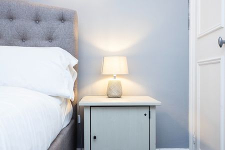 1 Bed Flat, Edgware Road, W2 - Photo 4