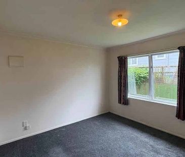Spacious one bedroom in great location - Photo 5