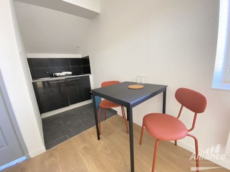 t1 meublé neuf à AUDINCOURT - Photo 4