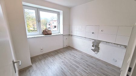 Charmante 4,5 Zimmer mit Balkon in Familienfreundlicher Umgebung - Foto 2