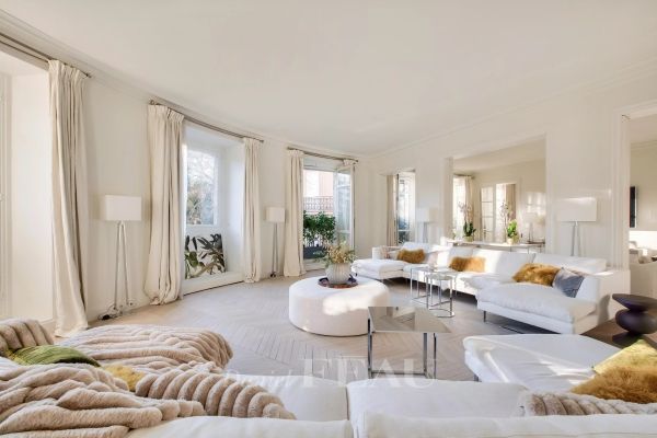 Appartement à louer à Paris 16Ème - Photo 1