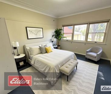 Conveniently Located Home! - Call for Private Inspection Today! - Photo 3