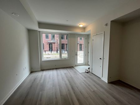 For Lease - 3409 Ridgeway Drive Unit# 3, Mississauga, Ontario - Photo 5