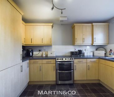 2 bedroom semi-detached house to rent - Photo 4