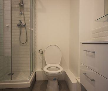 Appartement a louer Paris - Loyer €804/mois charges comprises ** - Photo 6