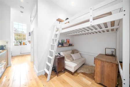 Clapham Road, London, SW9 flat to rent - Photo 4