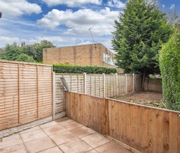 2 bedroom detached house to rent - Photo 2